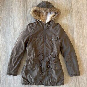 YMI Collection Brown Faux Fur Hooded Parka Jacket Women’s S Sherpa Lined Winter